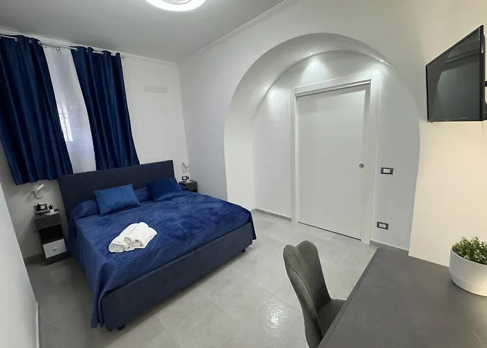 Holiday Room